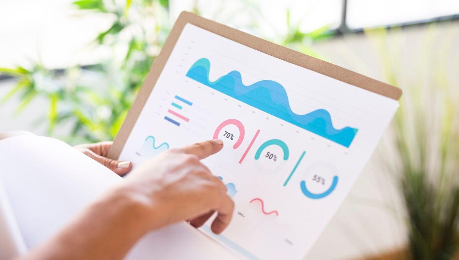 imagen que regresenta graficas, que dirigen al PDF con la información