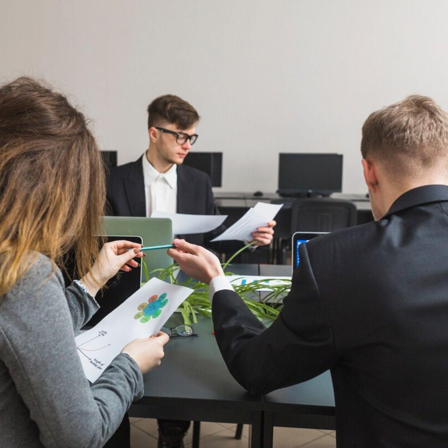 en esta imagen se muestra la participación de proyecto